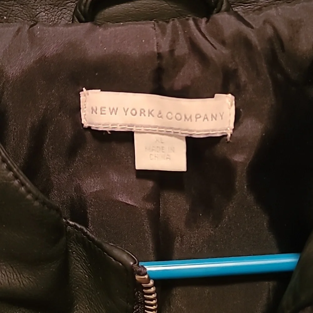 Jacket - Picture 2 of 4